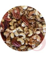 Deze noten-mix is met zorg samengesteld. Door de verschillende soorten noten is het een ware traktatie
van voedingsstoffen zoals vezels, mineralen, vitaminen, eiwitten en magnesium.